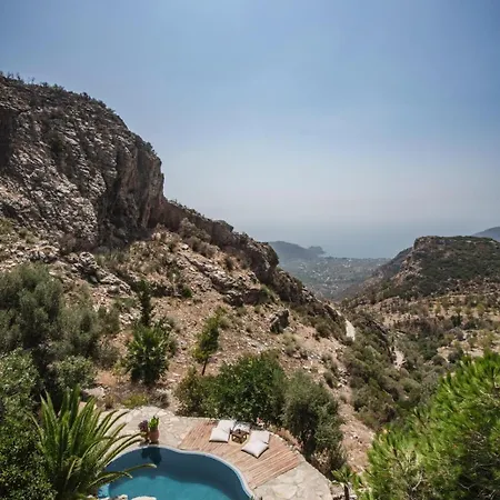 فندق Gaia Temple Of Silence